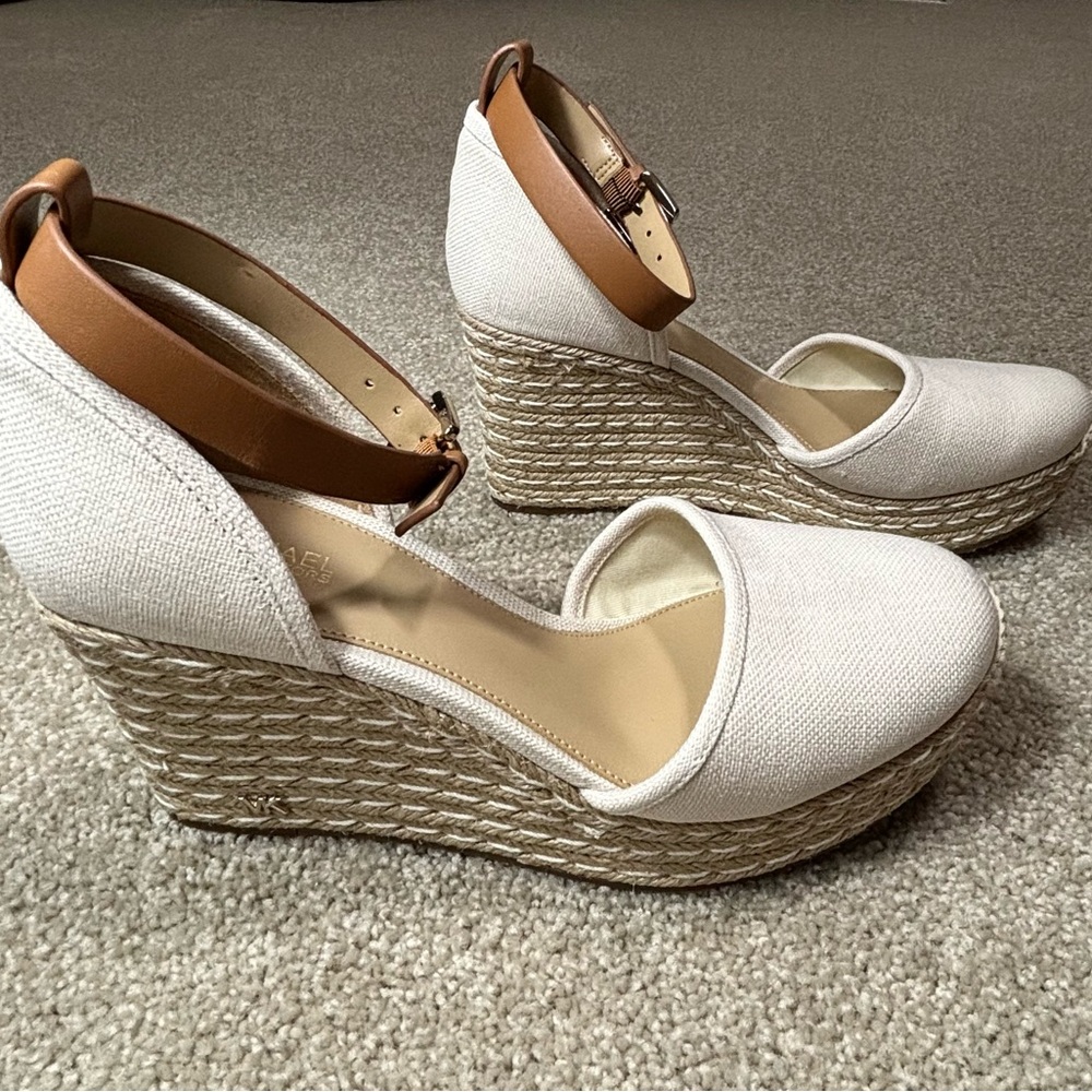 Michael Kors Cream/Tan Espadrille Wedge Sandals